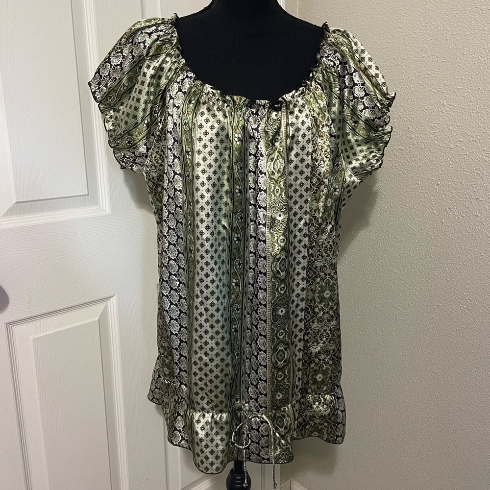 CATO XL Maximalist Elegant Green Floral Patterned Women's Top